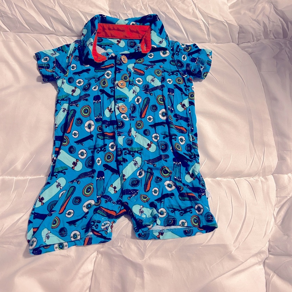 Posh peanut romper